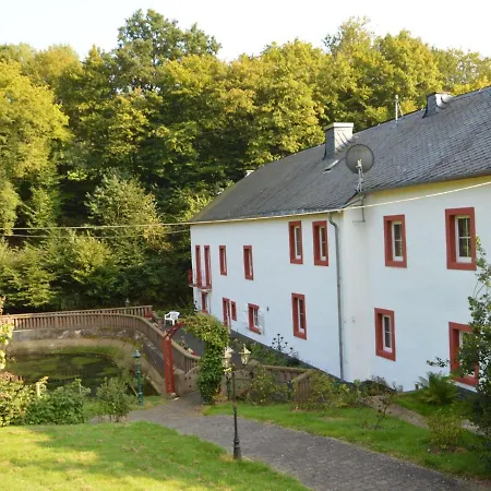 With Private Garden Vakantiehuis