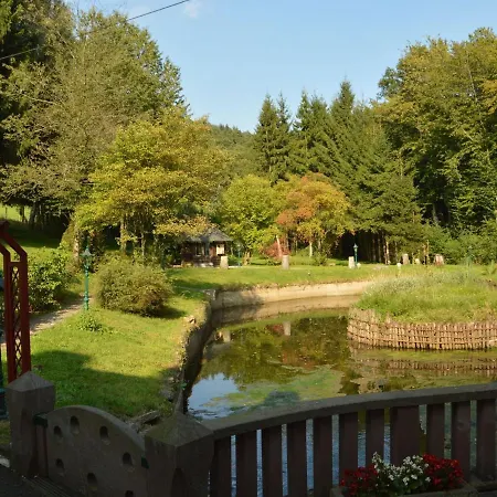 With Private Garden Vakantiehuis *